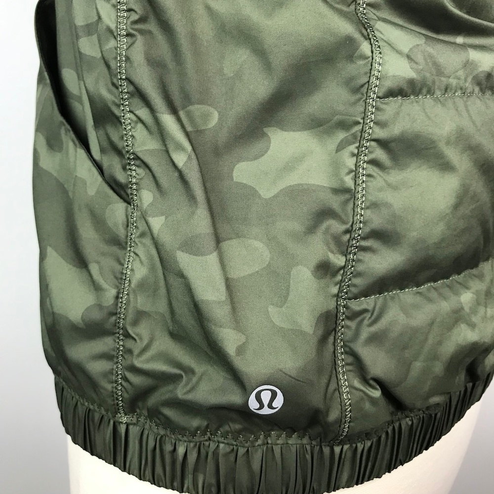 Lululemon Spring Fling Green Camo Puffy Hood Vest - Picture 6 of 8